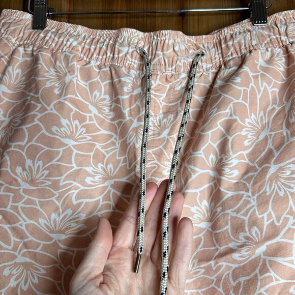 Rails Kian Swim Shorts Men’s Large Pink White Preppy Coastal Summer Vacation - Picture 4 of 8